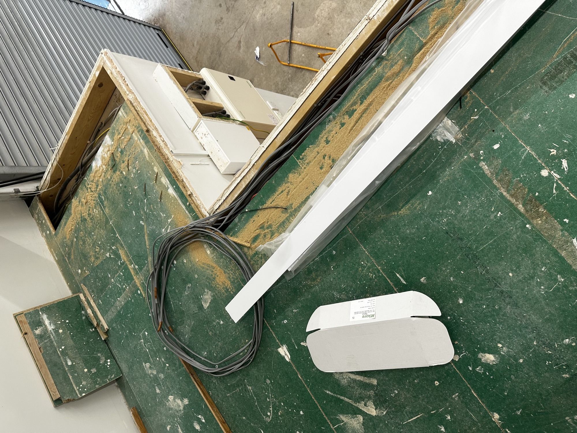 Commercial cable run and distribution board installation