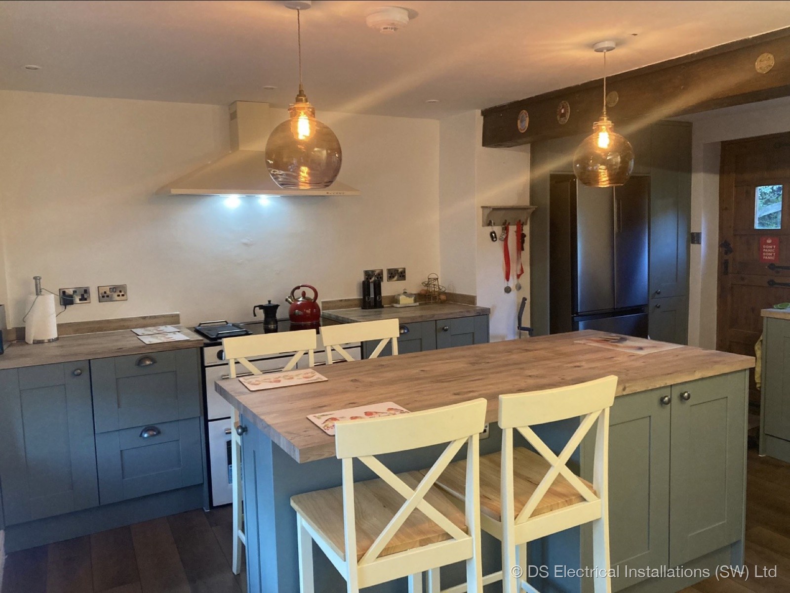 Kitchens & bathrooms